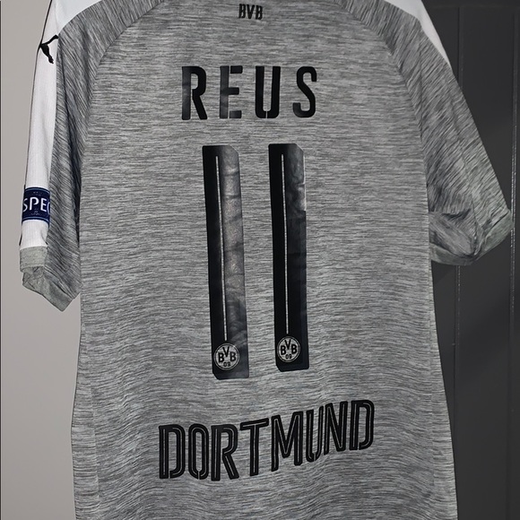 2017 Marco Reus Dortmund Home Kit! - Picture 5 of 7